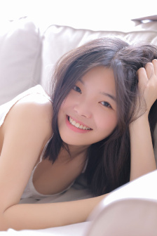 教室里英语课上插英语课代表